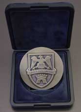 La médaille offerte par la ville de Sablé-sur-Sarthe